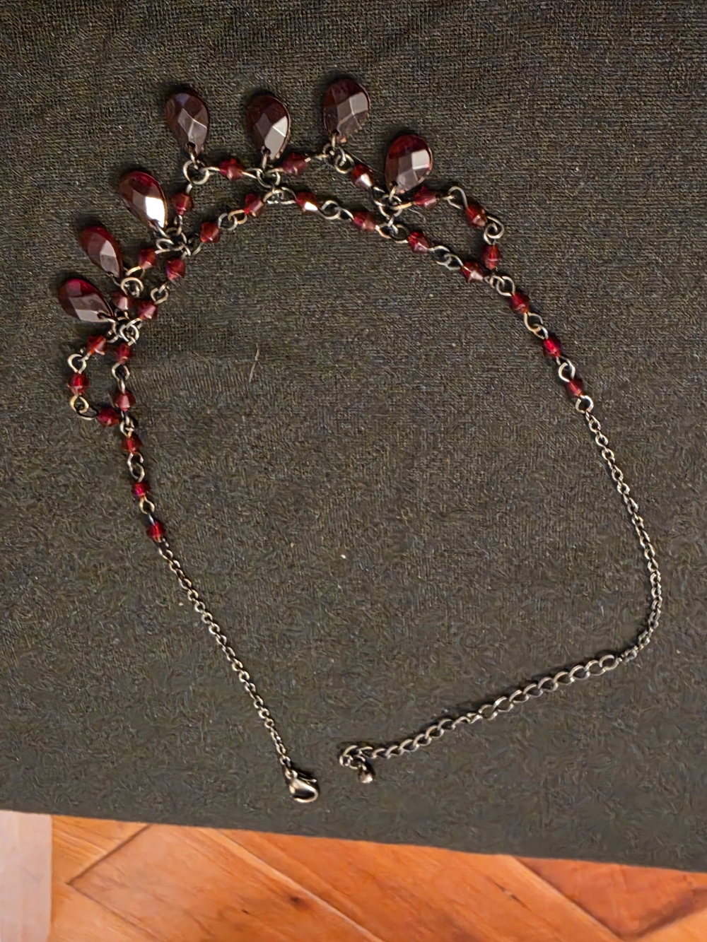 Elegant Garnet Red Teardrop Beaded Necklace - Women Jewelry